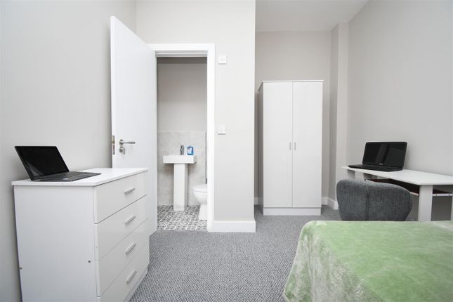 Room to rent in Ulster Street, Burnley