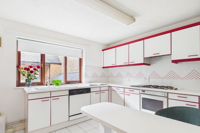 9 Fitzroy Lane, Cambridge photo 4