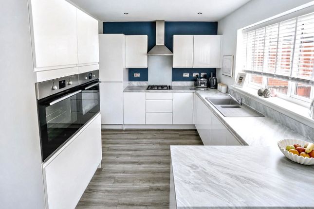 26, Hunters Way, Stockton-on-Tees photo 4