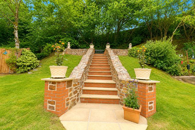 3 The Shires,, Waterrow, Taunton photo 4