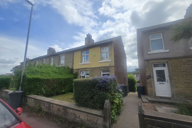 42, Long Lane, Huddersfield photo 2
