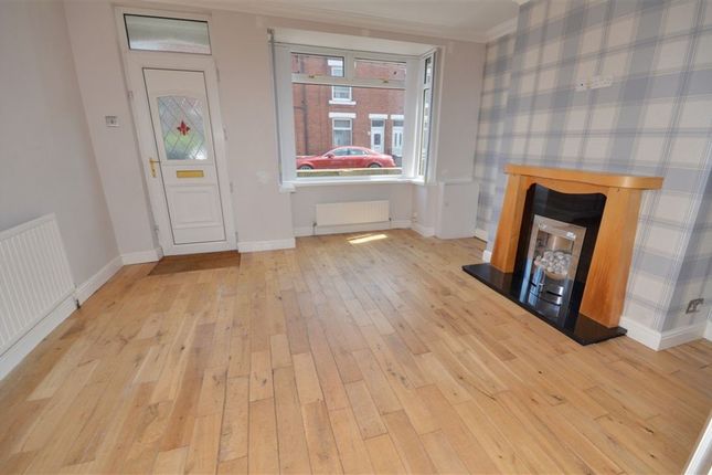 Terraced house to rent in Briggs Avenue, Castleford