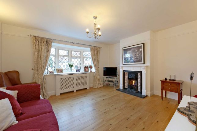 Hilltop House,, Coleshill Lane, Amersham photo 4