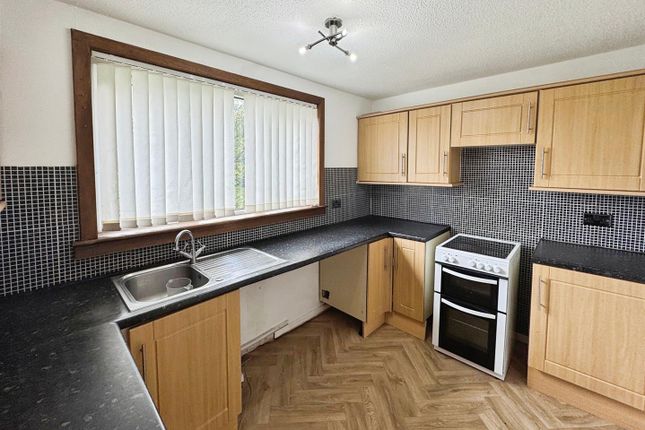 19, Nairn Place, Clydebank photo 4
