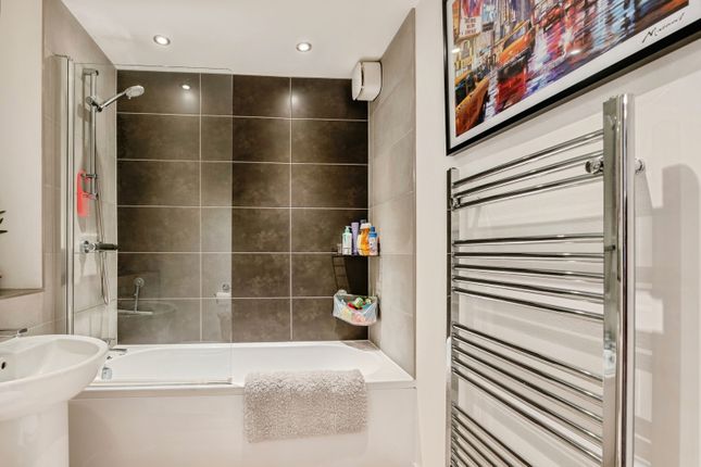Apartment 14, Bridgewalk Apartments,, Sandygate, Lancashire photo 4