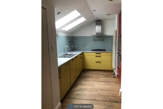 Woodside Terrace Lane, Glasgow photo 5