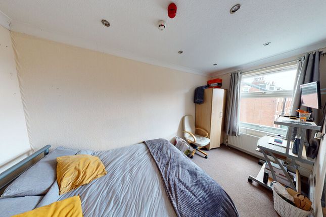 Terraced house to rent in Granby Terrace, Leeds