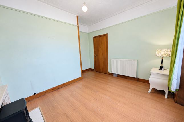 18, Burnbank Street, Stevenston photo 3