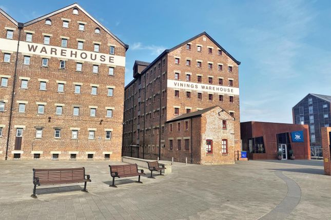 Vinings Warehouse Gloucester Docks GL1 1 Bedroom Flat To Rent vinings-warehouse-gloucester-docks-gl1-1-bedroom-flat-to-rent