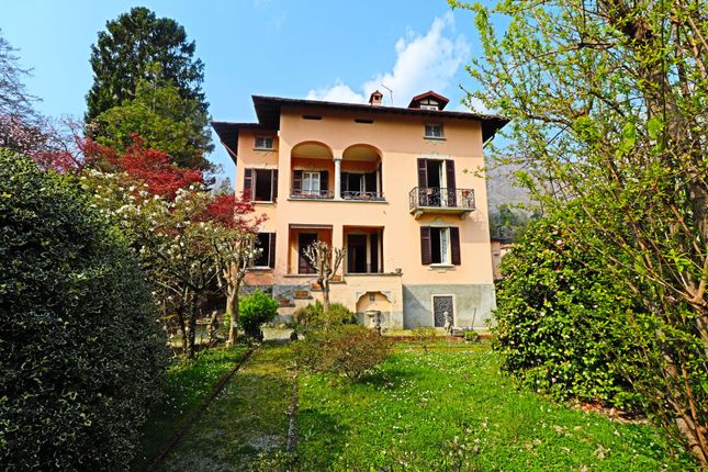 Thumbnail Property for sale in 22011 Griante, Province Of Como, Italy