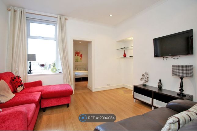 Thumbnail Flat to rent in Ground Floor Right, Aberdeen