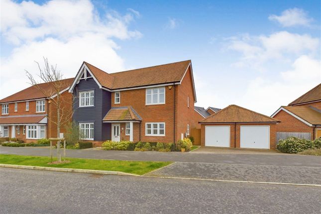 Thumbnail Detached house for sale in Chessall Avenue, Broadacres, Southwater