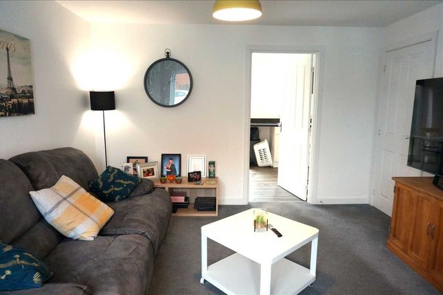 58, Heol Cae Pownd, CEFNEITHIN, Llanelli photo 5
