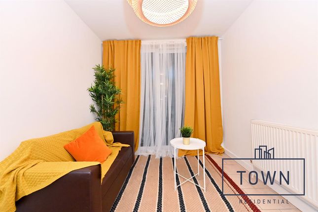 Room To Rent In Centurion Close London N7 Zoopla