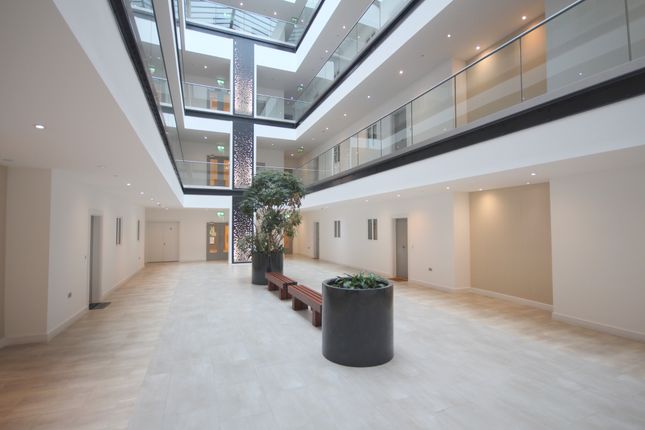 Flat for sale in Linden House, Chart Way, Horsham