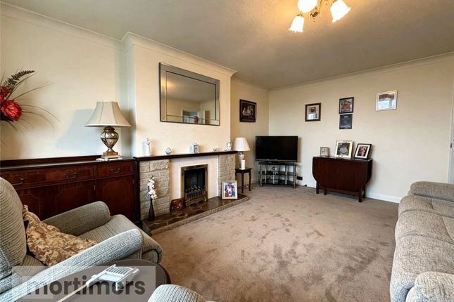 20, Yew Tree Drive, Accrington photo 4