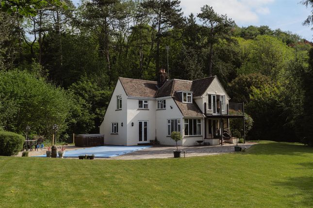 3-bed house on The Cottage, White Hill Lane, Redhill, £875,000