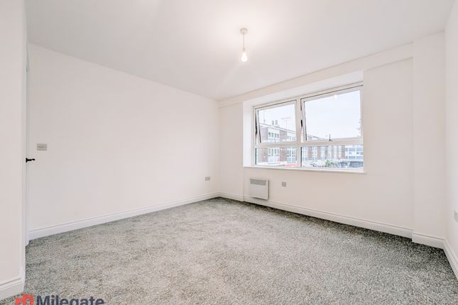 Broadway North, Basildon photo 2