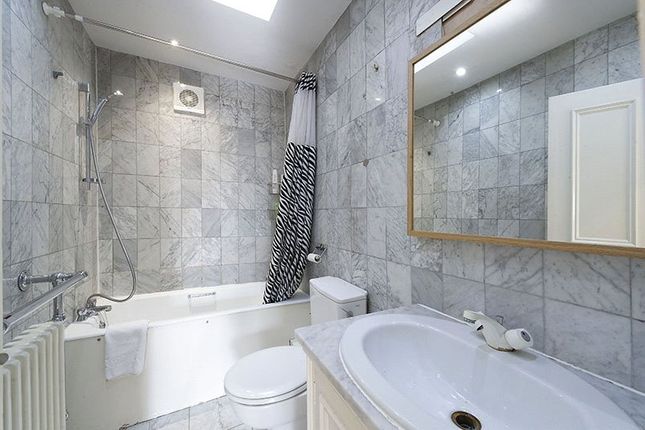 Flat 3, 22A, Devonshire Street, London photo 4