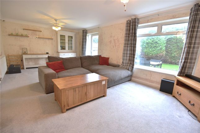 16, Hayters Way, Fordingbridge photo 3