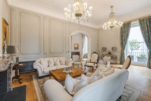 10-bed house on 1, Hyde Park Place, London, £86,667/mo