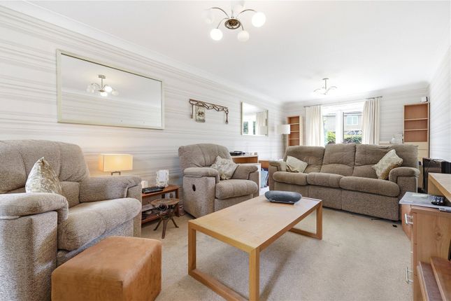 2, Havengore Close, Southend-on-Sea photo 4