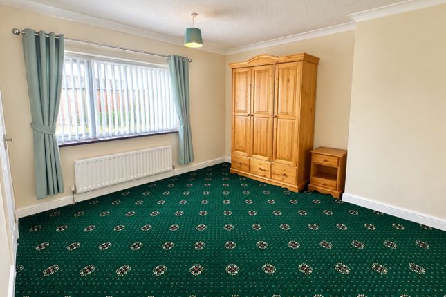50, Bruce Glazier Terrace, Durham photo 4