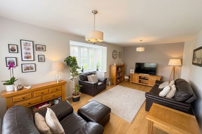 1 Violet Way, Crewe photo 2