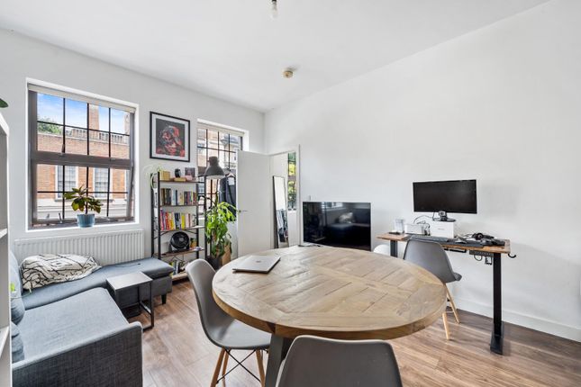 Flat for sale in Kingsway House, Albion Road, London