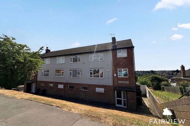 2-bed flat on 233A, Westdale Court, Nottingham, £80,000