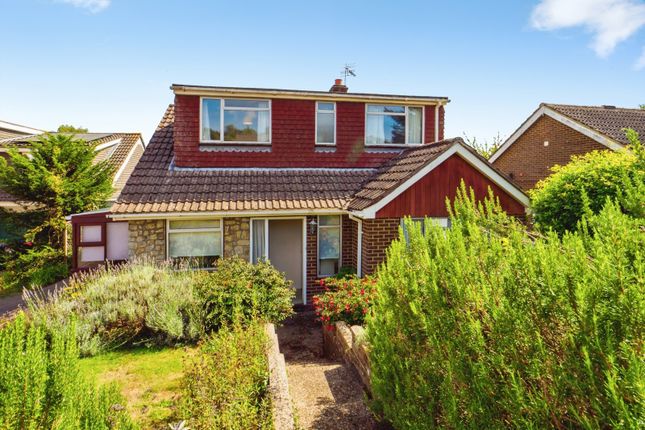 4-bed house on 11, Heathfield Way, Canterbury, £475,000