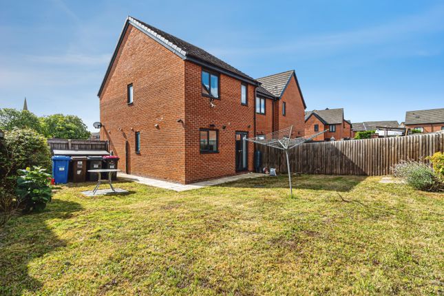 20, Park View Road, Salford photo 4