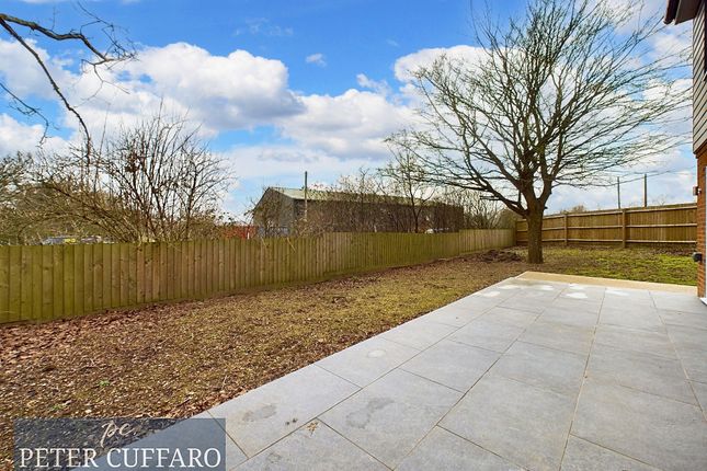 Plot 4, Walnut Tree Close, Nazeing photo 4
