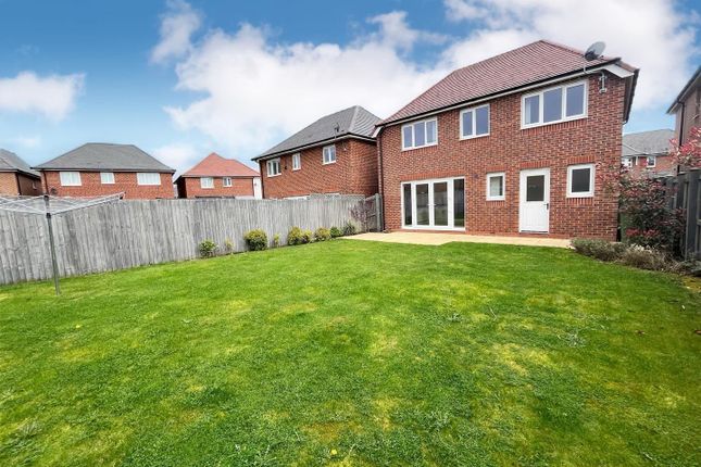 6, Hawker Road, Woodford photo 2