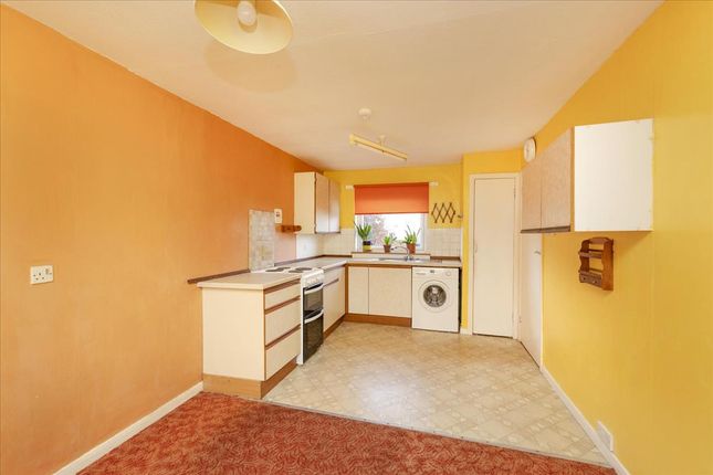 69 Deanburn, Penicuik photo 4