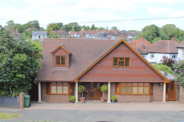 Thumbnail Detached house for sale in Graham Avenue, Brighton