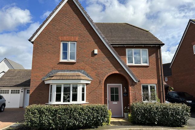 Thumbnail Property to rent in Brantwood Close, Tadpole Garden Village, Swindon