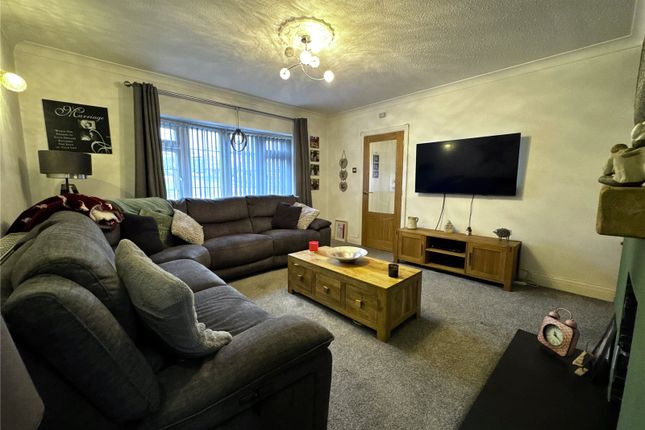 17, Grove Drive, Pembrokeshire photo 2
