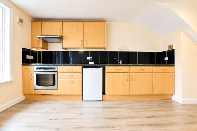 20A,, King Street, Essex photo 5