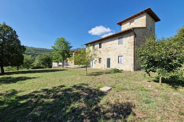 Detached house for sale in Toscana, Firenze, Pontassieve