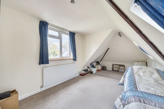 1361608-19-68E679...