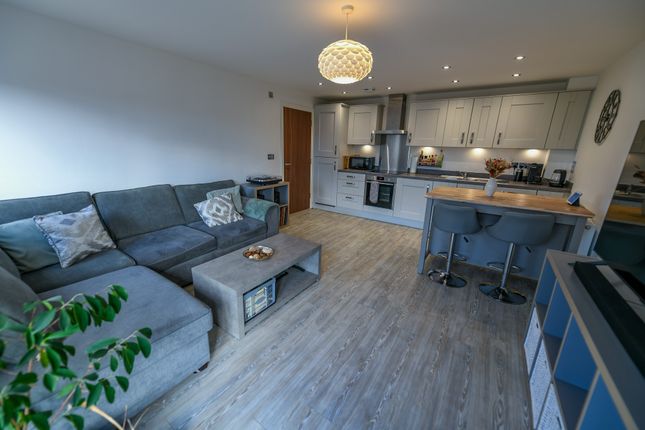 Baskerville Road, Altrincham photo 3