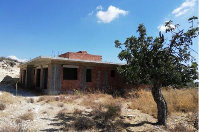 Villa for sale in Ypsonas, Limassol, Cyprus