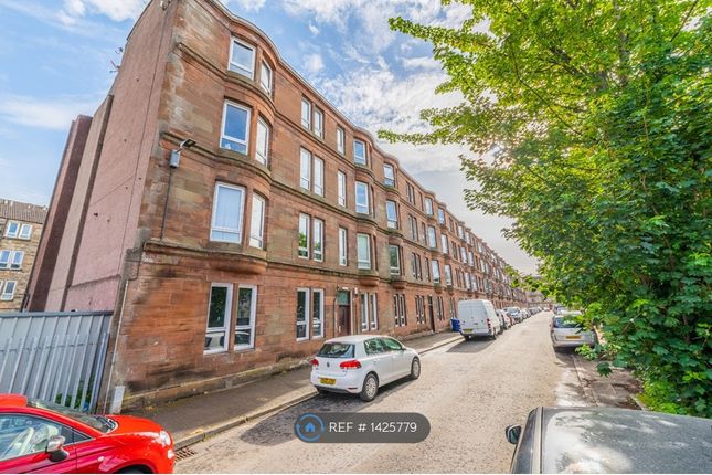 Thumbnail Flat to rent in Andrews Street, Paisley