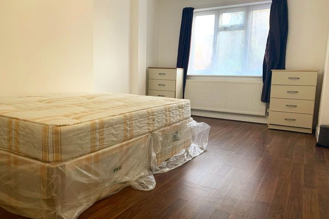 Thumbnail Room to rent in Woodberry Grove, Finsbury Park, London