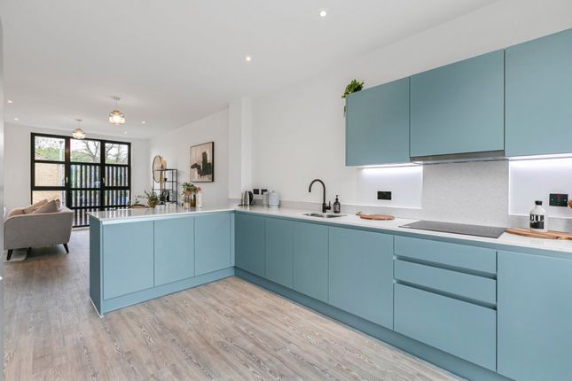 Thumbnail End terrace house for sale in Tamworth Road, Hertford, Hertfordshire