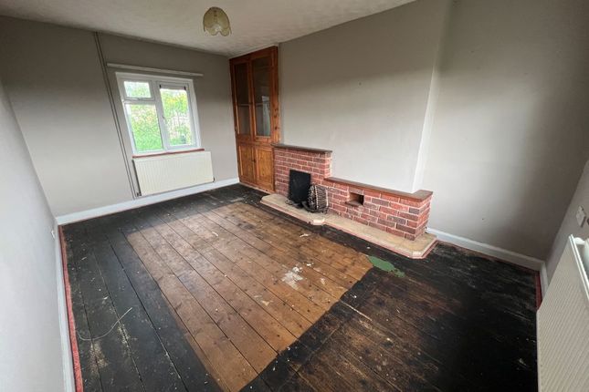 3, Lodge Hill, Worcester photo 4