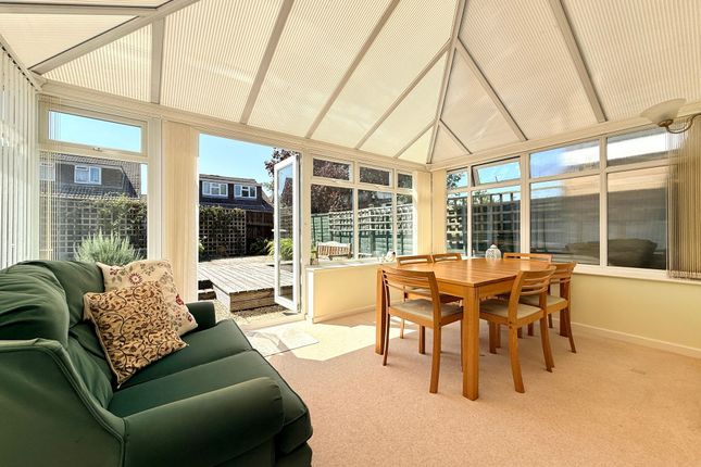 8 Kilda Road, Swindon photo 4
