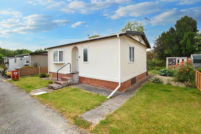 Thumbnail Mobile/park home for sale in Bourne Park Residential Park, Ipswich