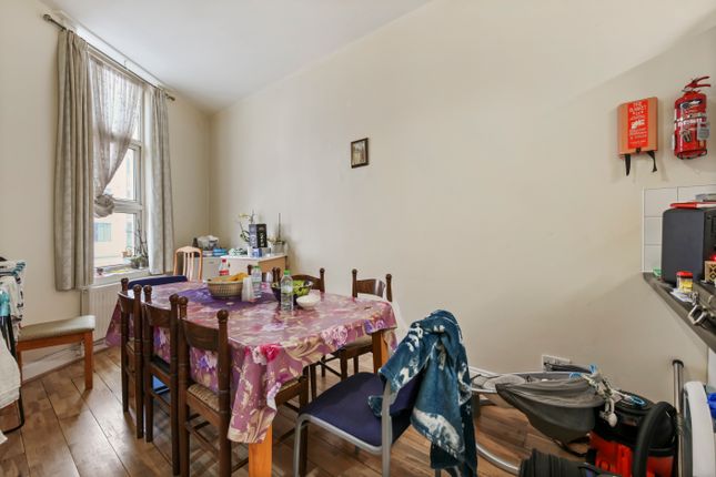 Flat for sale in Craven Park Road, London